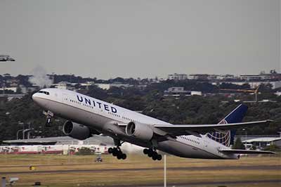 United airplane taking off
