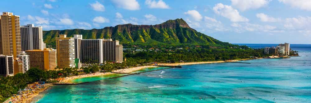 Honolulu panoramic view of city and waikiki beach